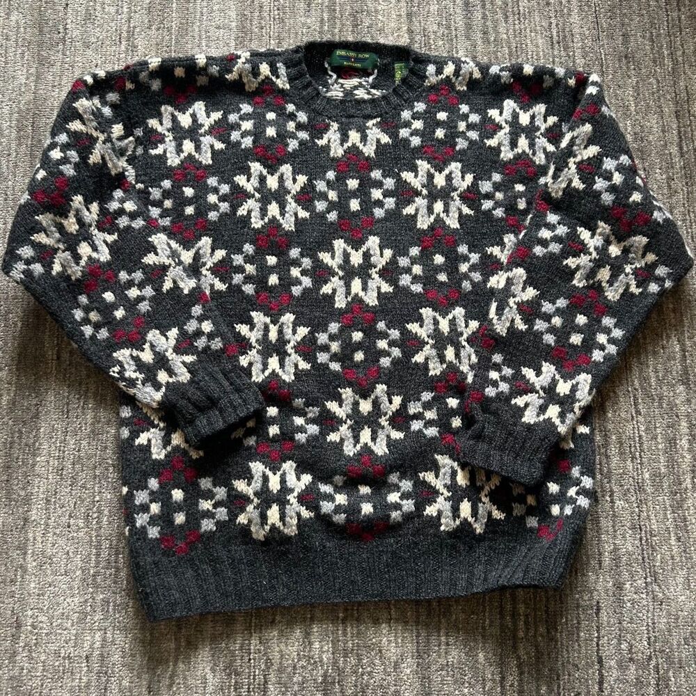 Embassy Row Vintage 90's Handknit 100% Wool Sweater, Size L
